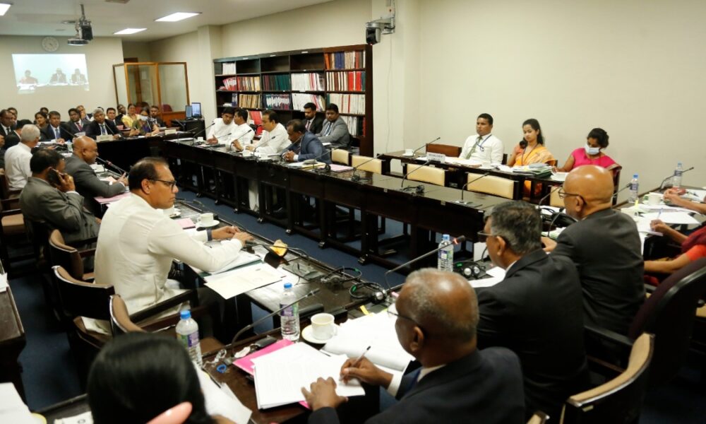 COPE chair criticizes Mahaweli Authority – Sri Lanka Mirror – Right to Know. Power to Change