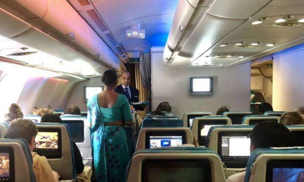 Saudi passenger arrested for assaulting 02 SriLankan flight attendants Saudi passenger arrested for assaulting 02 SriLankan flight attendants