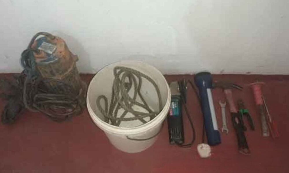 8 arrested for illegal excavations  – Sri Lanka Mirror – Right to Know. Power to Change