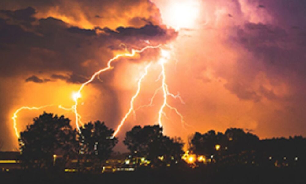 Advisory issued for severe lightning