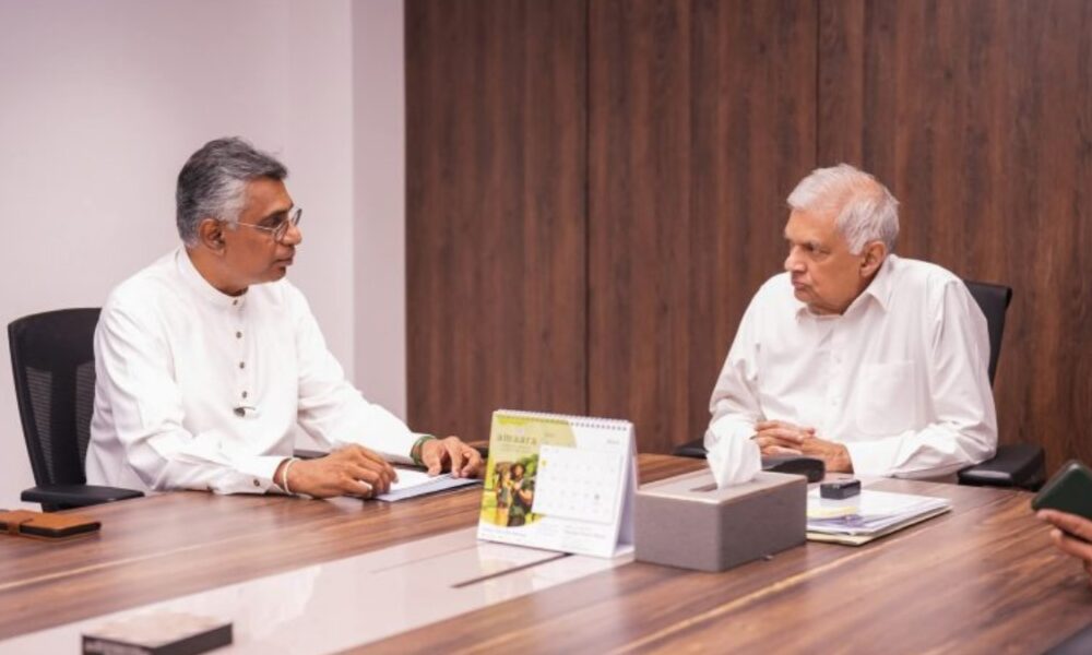 Meeting between Ranil and Patali – Sri Lanka Mirror – Right to Know. Power to Change